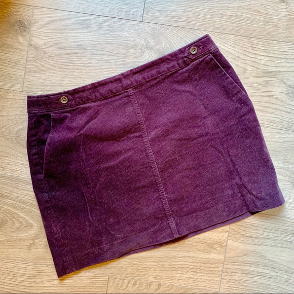 Banana Republic Corduroy-like Skirt - Picture 2 of 4
